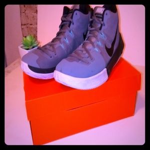 Nike Air Integrate men basketball shoes